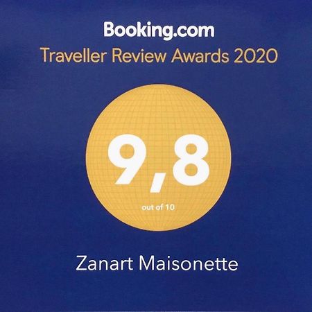 Zanart Maisonette Tripiti Luaran gambar